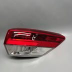 TOYOTA HIGHLANDER TAIL LIGHT RIGHT PASSENGER 2017 2018 2019 OEM