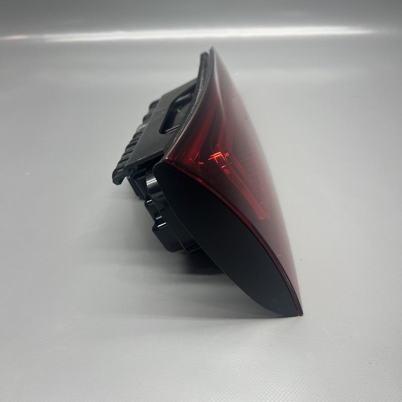 A1679067301 MERCEDES BENZ GLS580 TAIL LIGHT LEFT DRIVER GLS450 2020 2021 2022 2023 2024