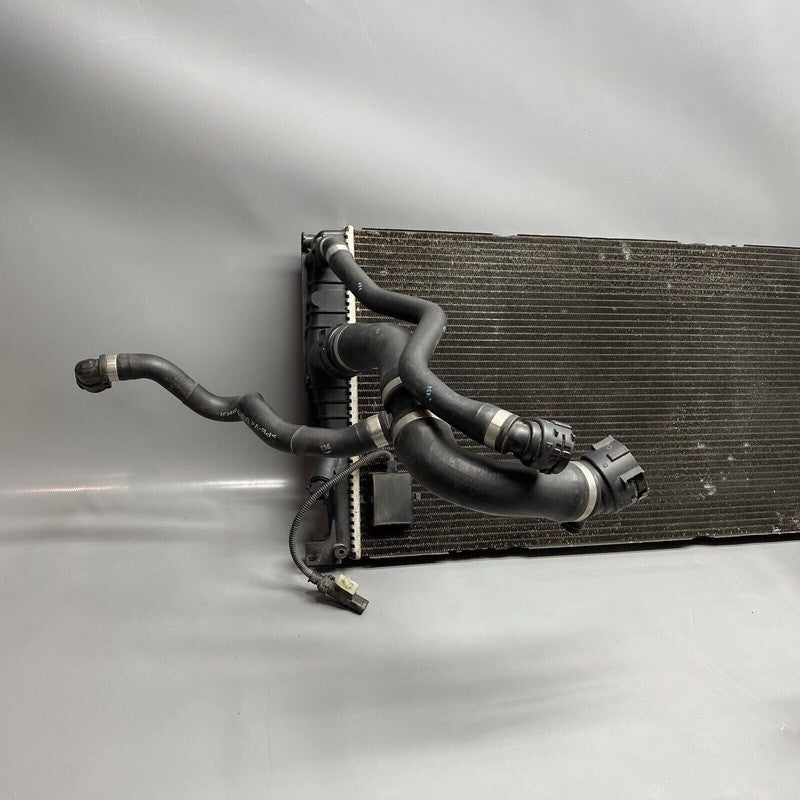 17117618808 BMW 335 COOLING RADIATOR 435 17117618808 2012 2013 2014 2015 OEM
