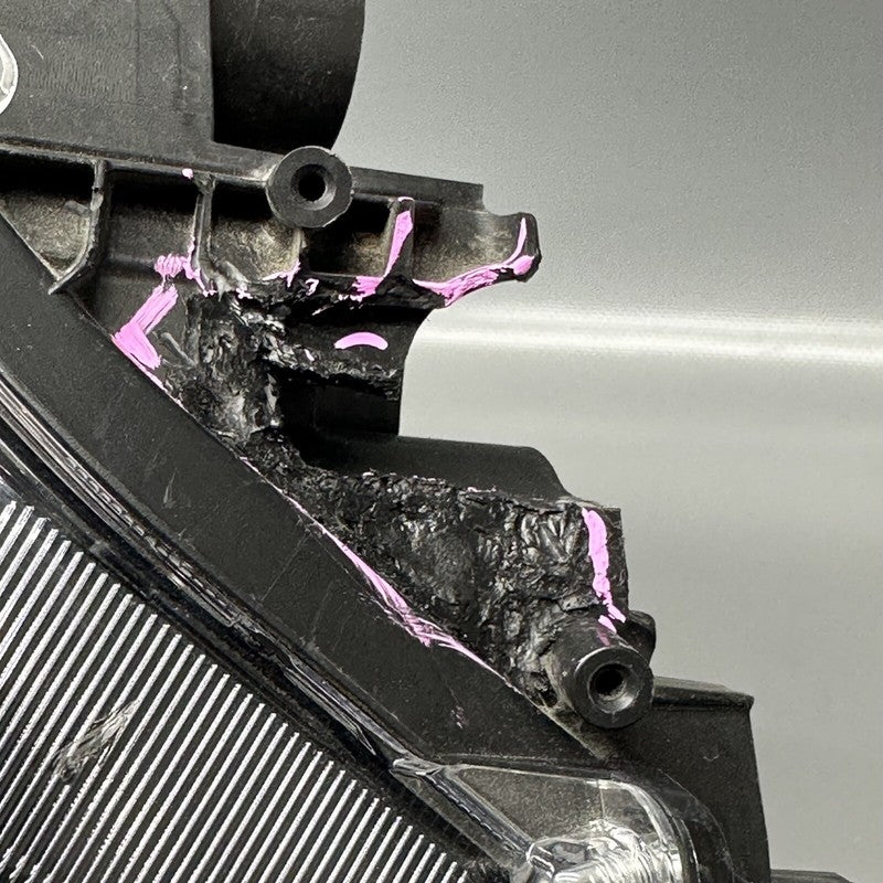 RAV 4 TOYOTA RAV 4 HEADLIGHT RIGHT PASSENGER 2019 2020 2021 2022 LED OEM