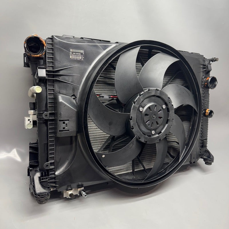 A2049066802 MERCEDES BENZ C250 COOLING RADIATOR FAN 2012 2013 2014 OEM A2049066802