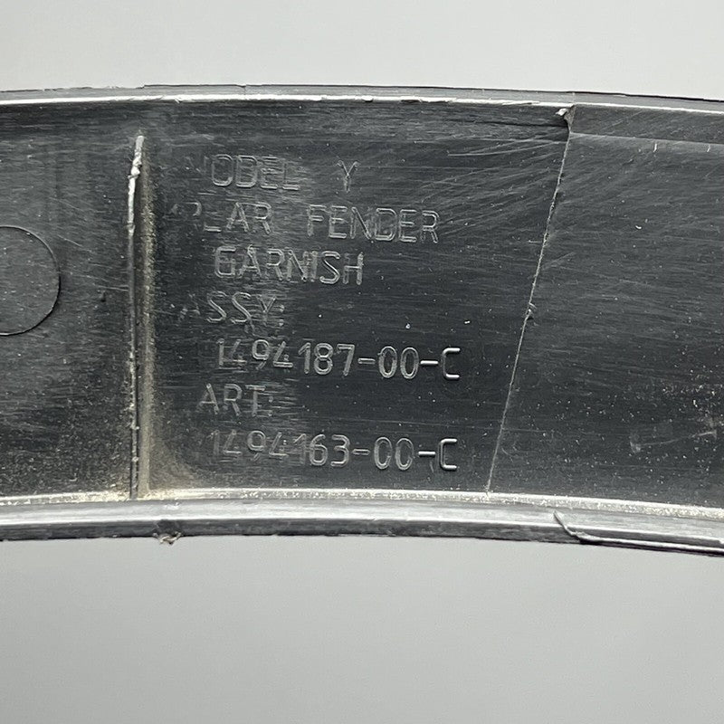 1494187-00-C TESLA MODEL Y WHEEL FLARE MOLDING LEFT REAR 2020 2021 2022 2023 OEM 1494187-00-C