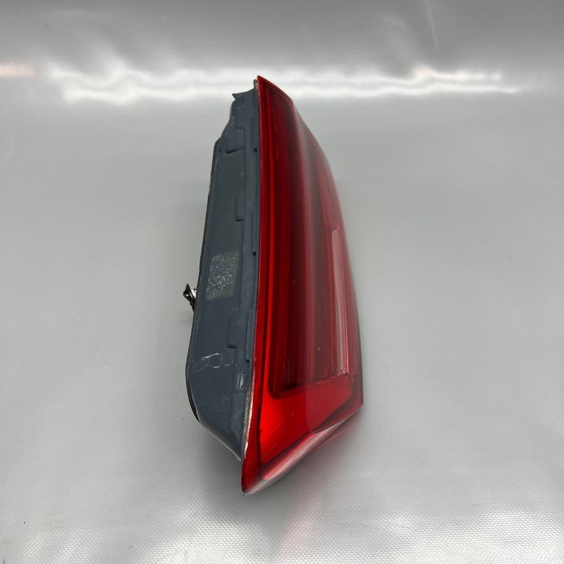 BMW M550 530 TAIL LIGHT INNER LEFT DRIVER 2017 2018 2019 2020 OEM