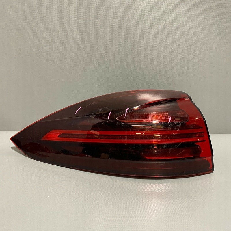 PORSCHE CAYENNE TURBO GTS TAIL LIGHT LEFT DRIVER 95863106131 2015 2016