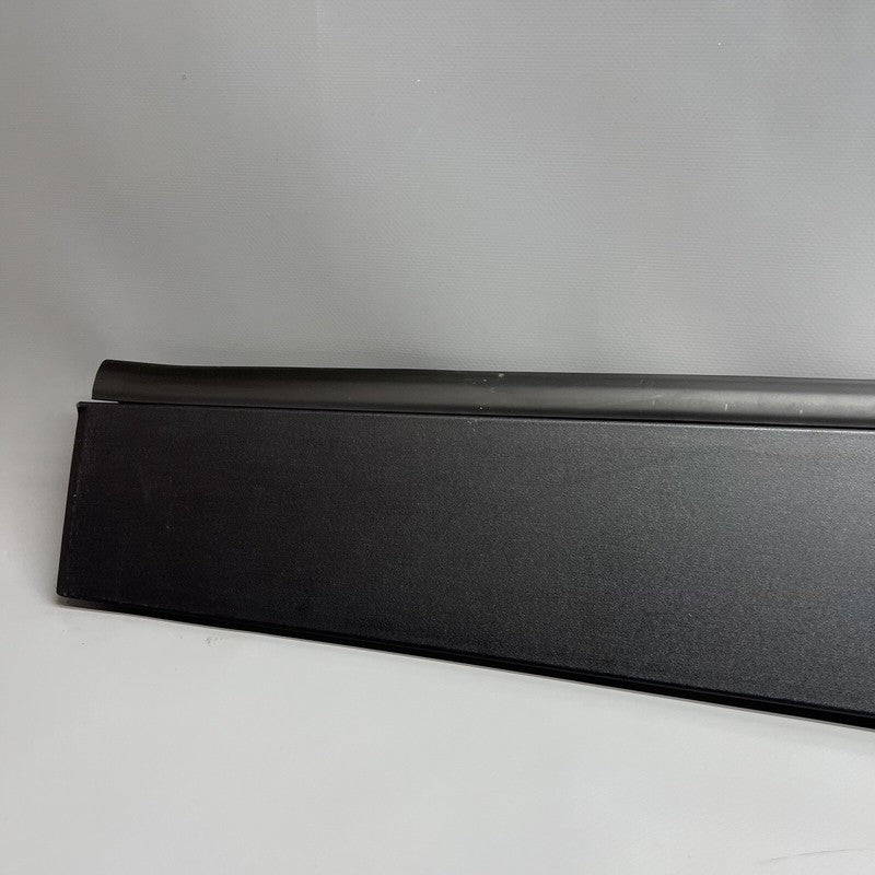 1741538-00-F TESLA CYBERTRUCK BEDSIDE SAIL APPLIQUE LEFT 2023 2024 OEM 1741538-00-F
