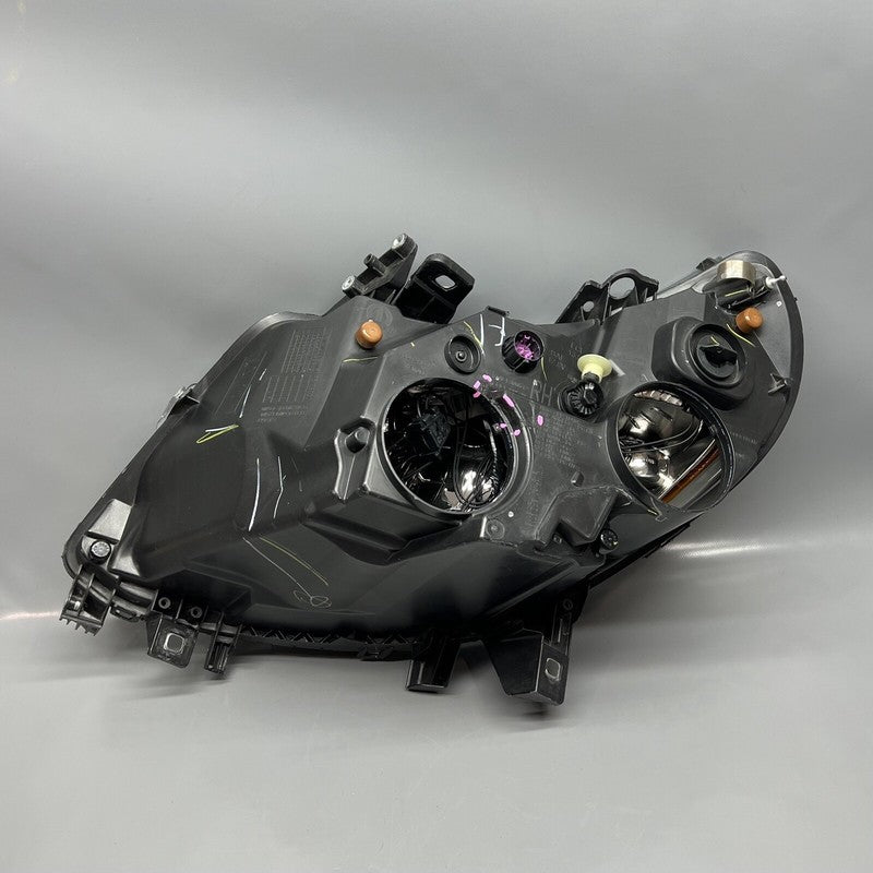 RAM PROMASTER HEADLIGHT RIGHT PASSENGER 2014 2015 2016 2017 2018 HALOGEN OEM 