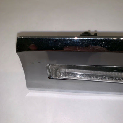 63137203371 BMW 740 LEFT SIDE FENDER MARKER TURN SIGNAL 2009 2010 2011 2012 2013 2014 2015 