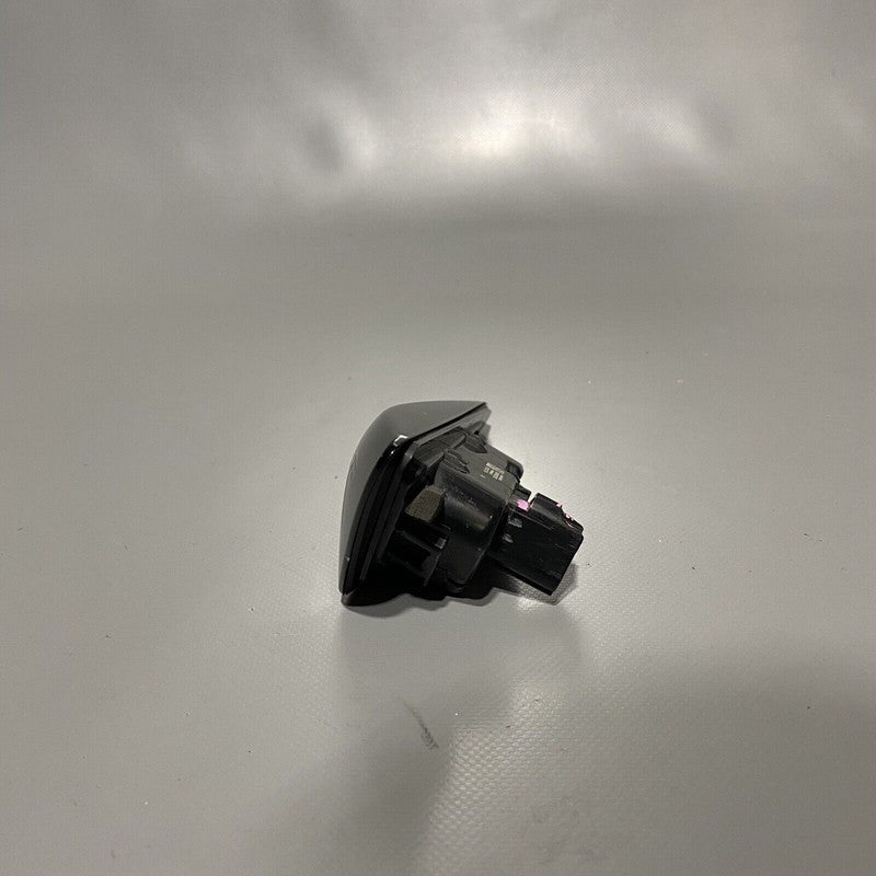 TESLA MODEL 3 FENDER CAMERA RIGHT OEM 2017 2018 2019 2020 OEM  1125107