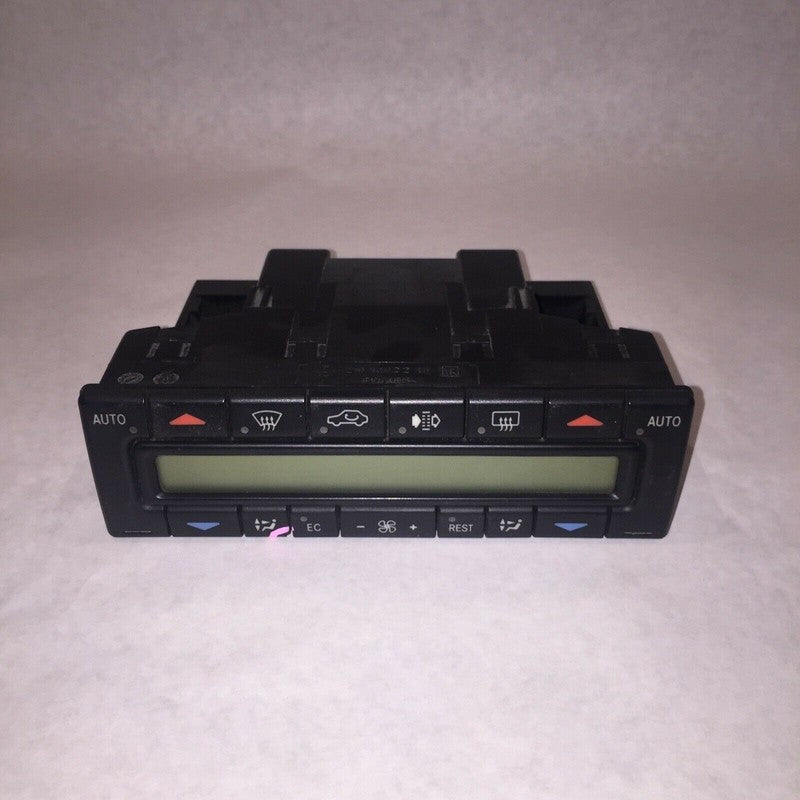 2108302285 MERCEDES BENZ E320 A/C HEATER CLIMATE CONTROL PANEL 1996 97 98 99 00 01 2002 OEM