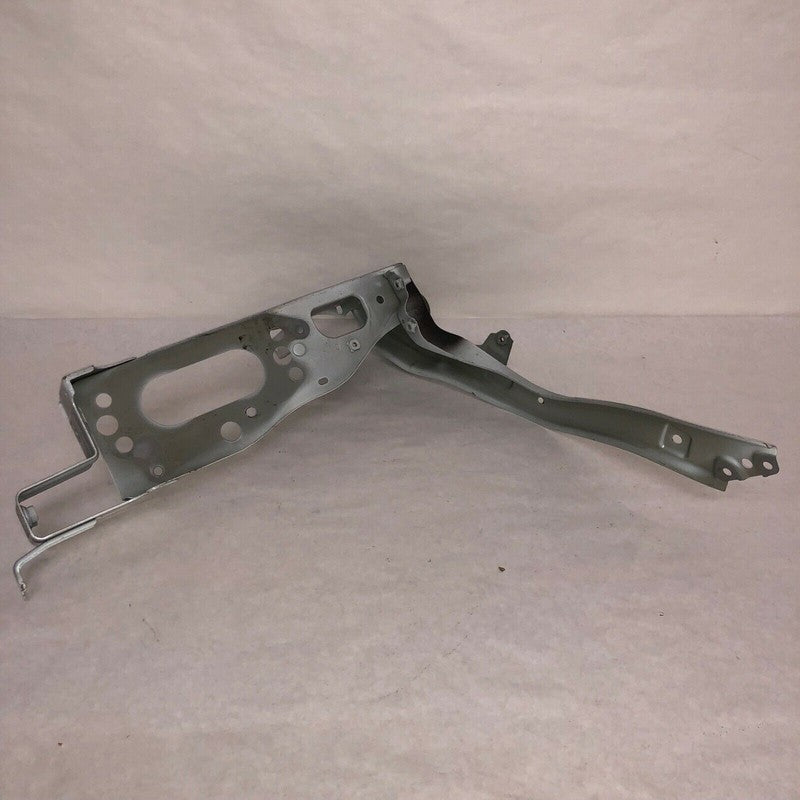LS460 LEXUS LS460 RADIATOR SUPPORT BRACKET RIGHT 2007 2008 2009 2010 2011 2012 OEM