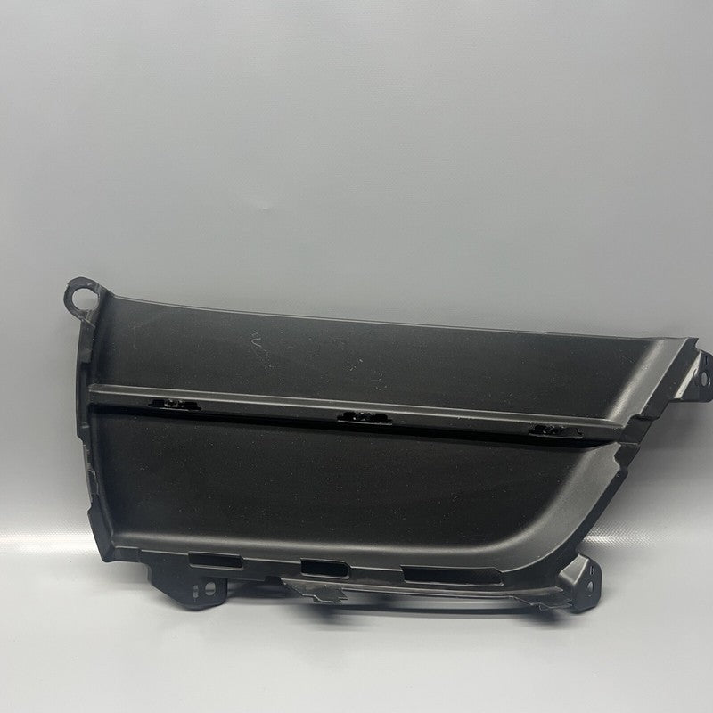 95B121334D PORSCHE MACAN RADIATOR SUPPORT AIR DUCT RIGHT 2022 2023 OEM 95B121334D