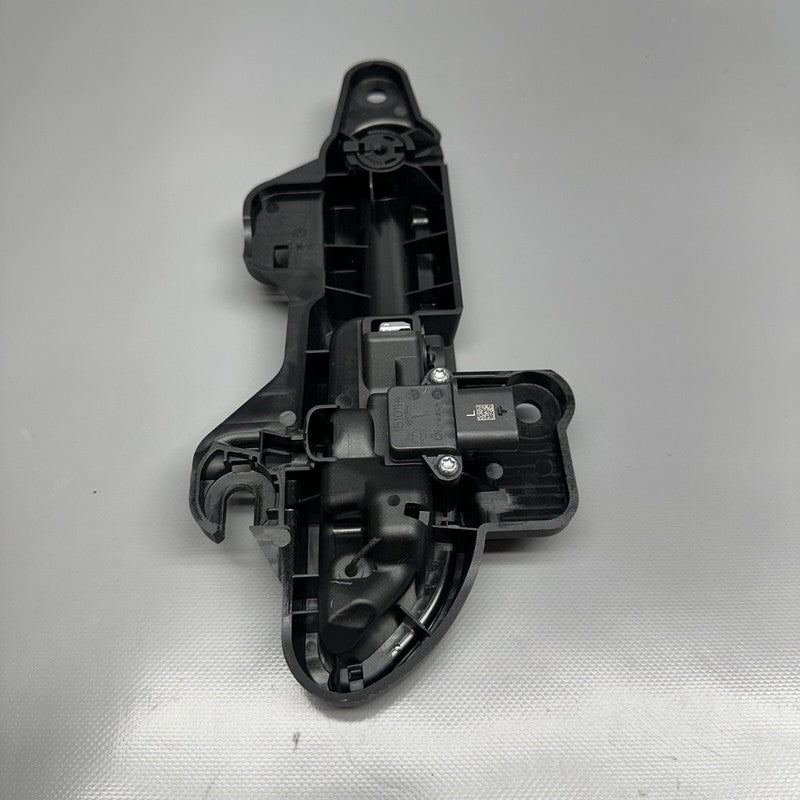 1780884-01-A TESLA MODEL 3 DOOR HANDLE LEFT DRIVER 2019 2020 2021 2022 2023 OEM 1780884-01-A