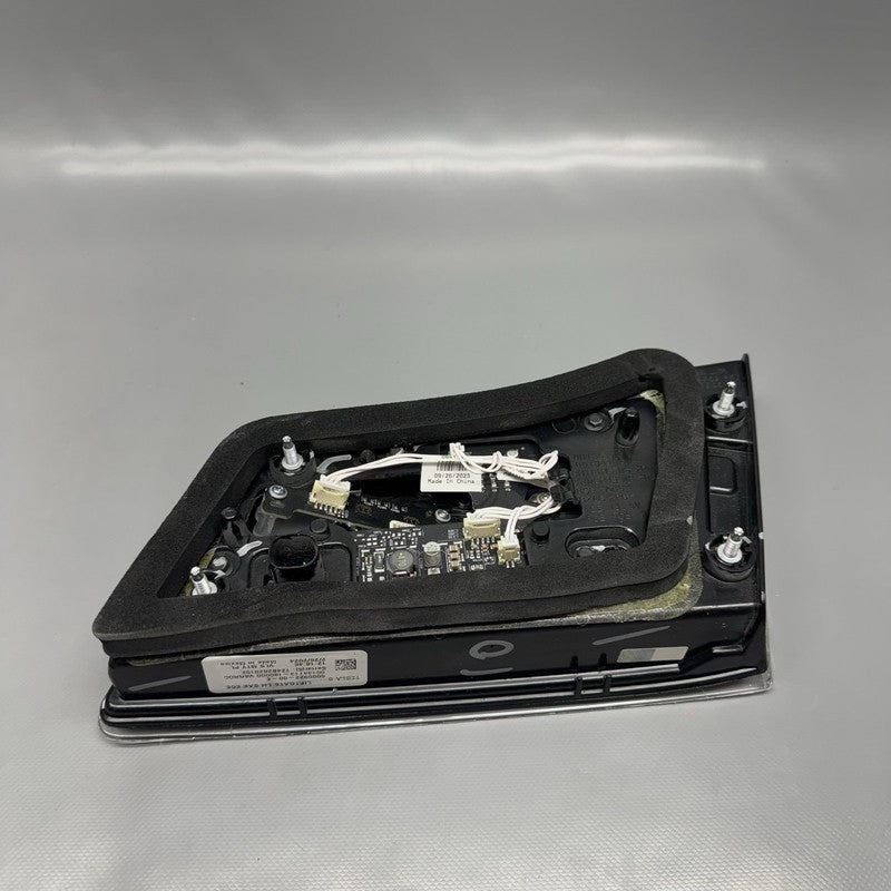6005922-00-E TESLA MODEL S TAIL LIGHT INNER LEFT DRIVER 2012 2013 2014 2015 OEM 6005922-00-E