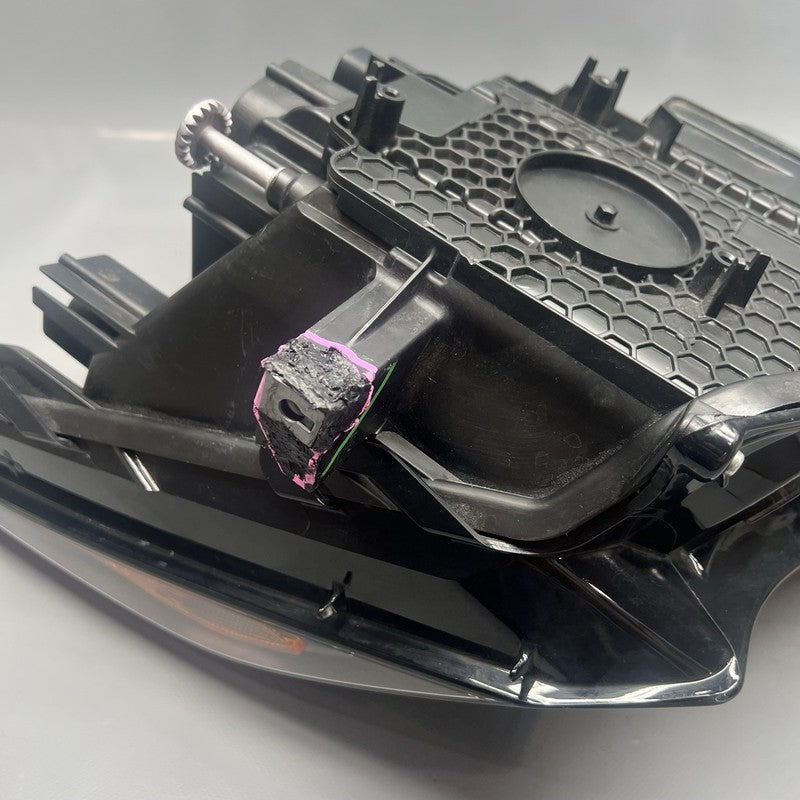 NX200 LEXUS NX200 NX300H HEADLIGHT LEFT DRIVER 2018 2019 2020 2021 HALOGEN OEM 