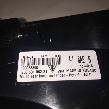 95863106221 PORSCHE CAYENNE S TAIL LIGHT RIGHT PASSENGER SIDE 2015 2016 2017 LED OEM