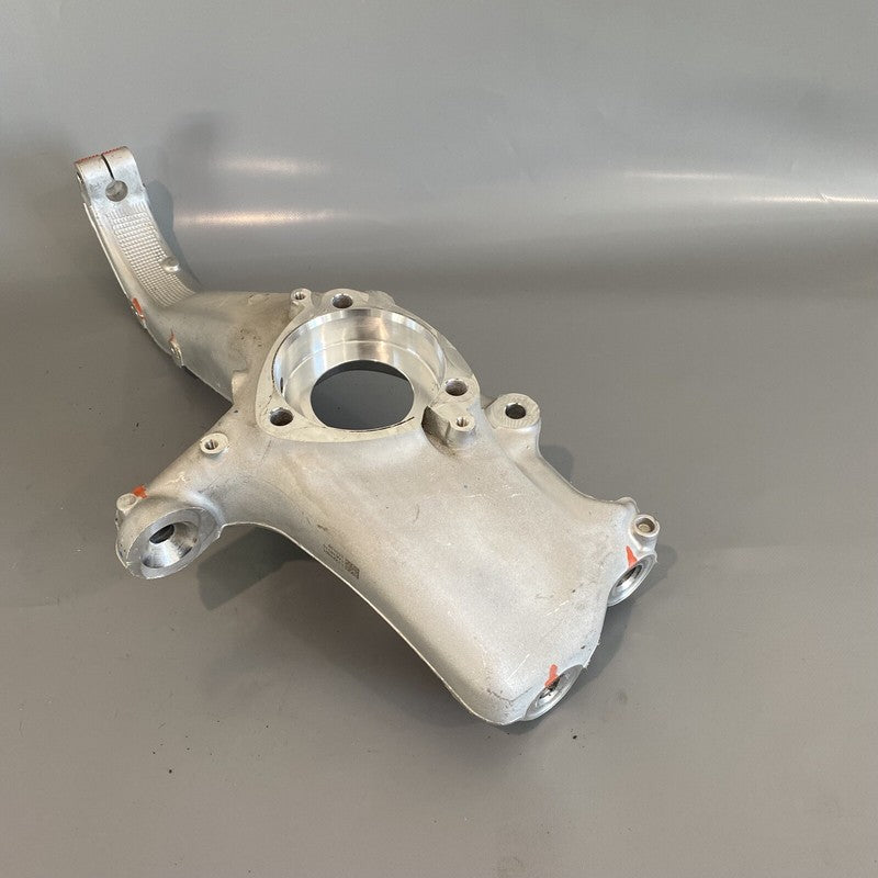 1044311-00-E TESLA MODEL 3 KNUCKLE LEFT FRONT 1044311-00-E 2017 2018 2019 2020 OEM