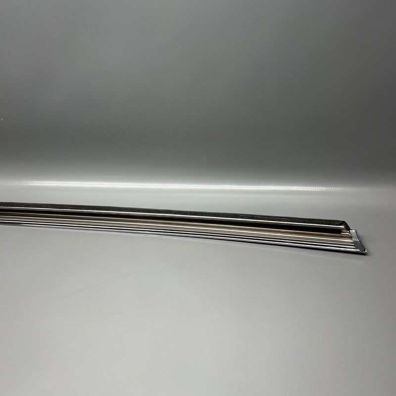 1032250-00-J TESLA MODEL X DOOR WINDOW MOLDING RIGHT REAR 2016 17 18 19 2020 OEM 1032250-00-J