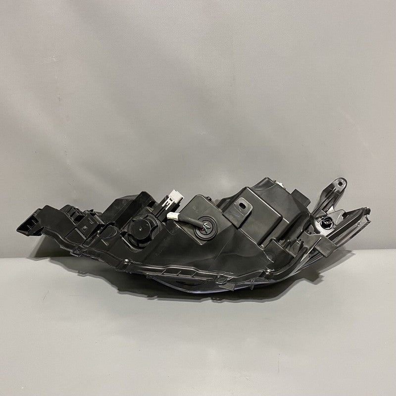 TOYOTA COROLLA HEADLIGHT RIGHT PASSENGER LED OEM 2017 2018 2019 