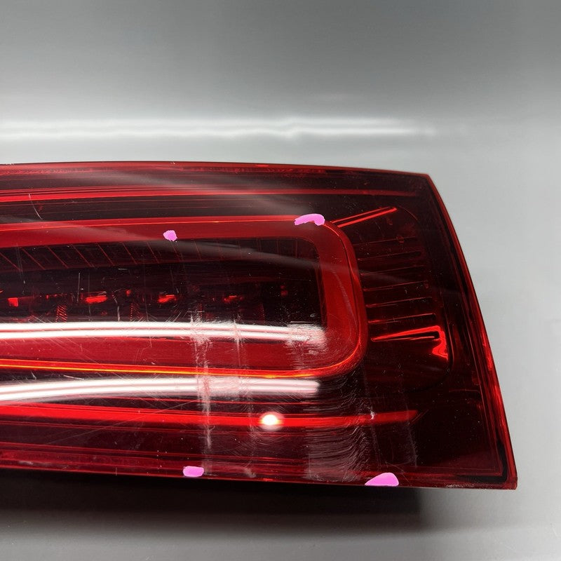 A1679067401 MERCEDES BENZ TRUNK TAIL LIGHT RIGHT PASSENGER GLS 450 2020 2021 2022 2023 2024