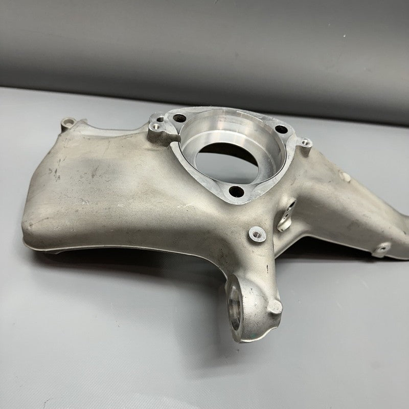 1044316-00-E TESLA MODEL 3 KNUCKLE LEFT FRONT 2017 2018 2019 2020 OEM 1044316-00-E