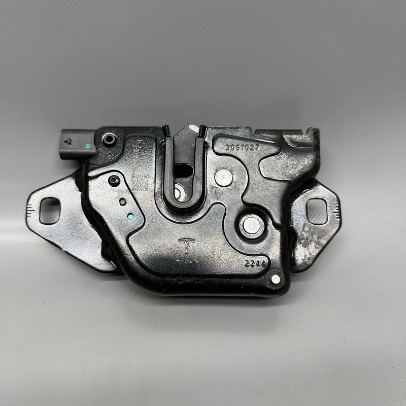 TESLA MODEL Y HOOD LOCK LATCH 2020 2021 2022 2023 OEM 1500397-00-E