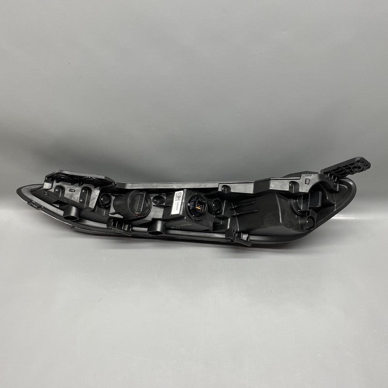 92208-J9010 HYUNDAI KONA DAYTIME RUNNING LIGHT RIGHT PASSENGER 2018 2019 20 2021 92208-J9010