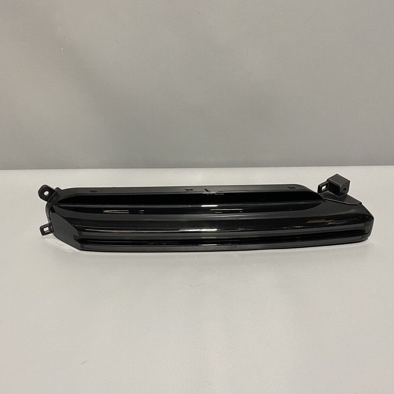 9Y0953050B PORSCHE CAYENNE ADDITIONAL HEADLIGHT RIGHT PASSENGER 2018 2019 2020 9Y0953050B