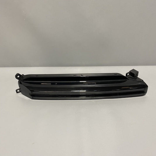 9Y0953050B PORSCHE CAYENNE ADDITIONAL HEADLIGHT RIGHT PASSENGER 2018 2019 2020 9Y0953050B