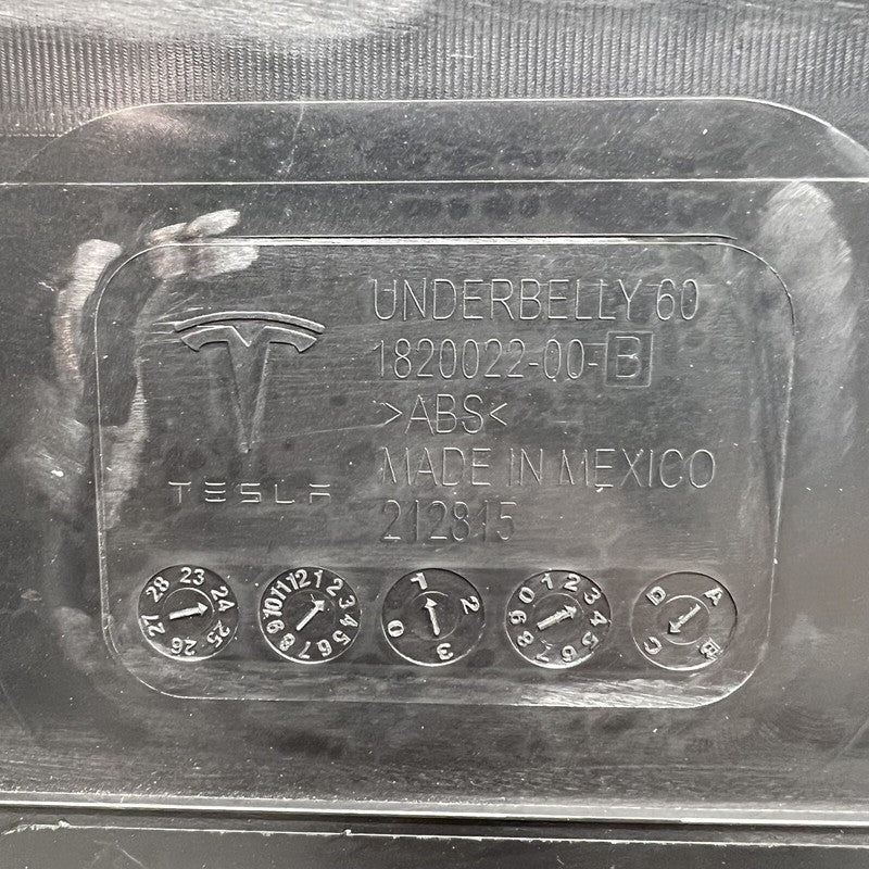 1820022-00-B TESLA CYBERTRUCK UNDERBELLY 2024 2025 OEM 1820022-00-B