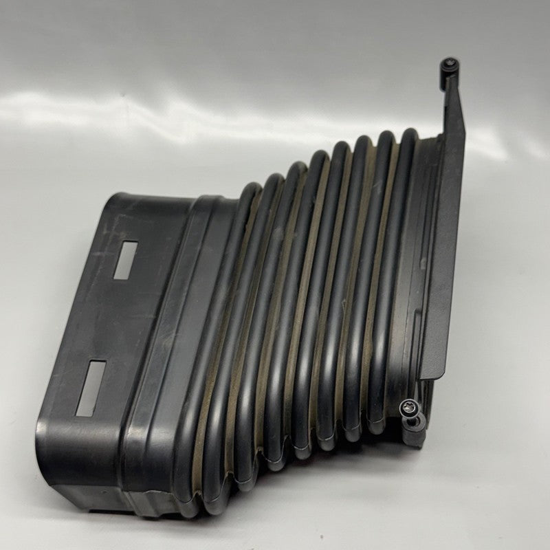 MERCEDES BENZ G63 ENGINE AIR DUCT RIGHT 2019-2021 2022 2023 2024 OEM A