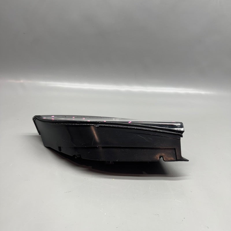 TESLA MODEL 3 Y TAIL LIGHT INNER LEFT DRIVER 2018 2019 2020 2021 2022 