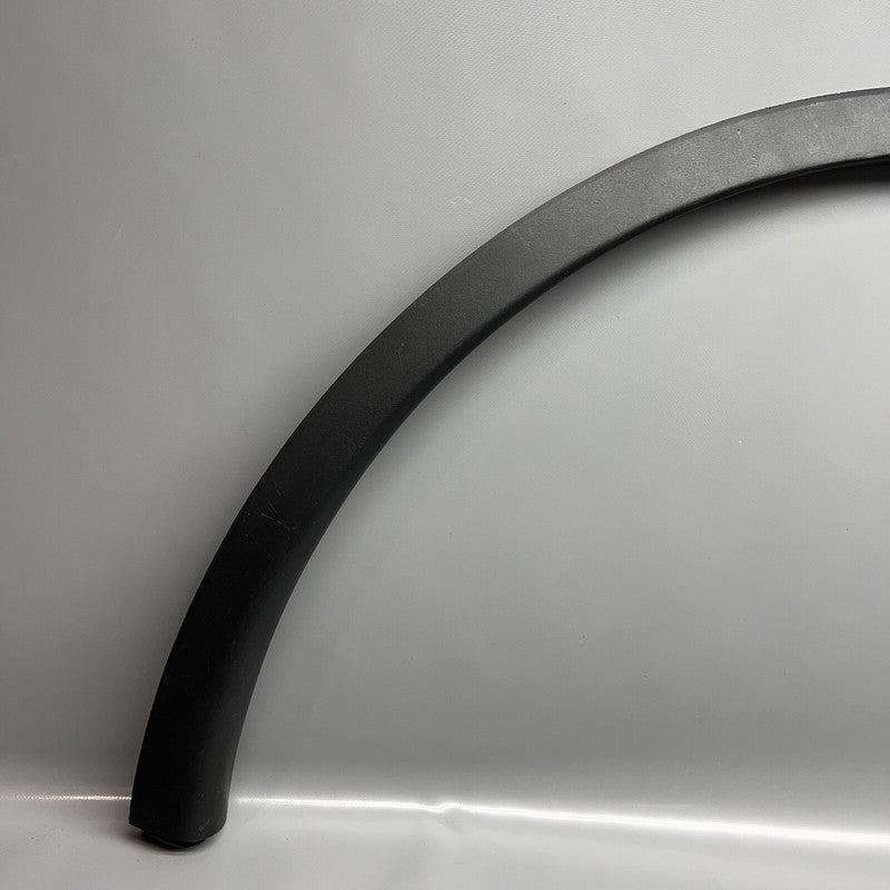 1494188-00-c TESLA MODEL Y WHEEL FLARE GARNISH RIGHT REAR 2020 2021 2022 2023 1494188-00-C