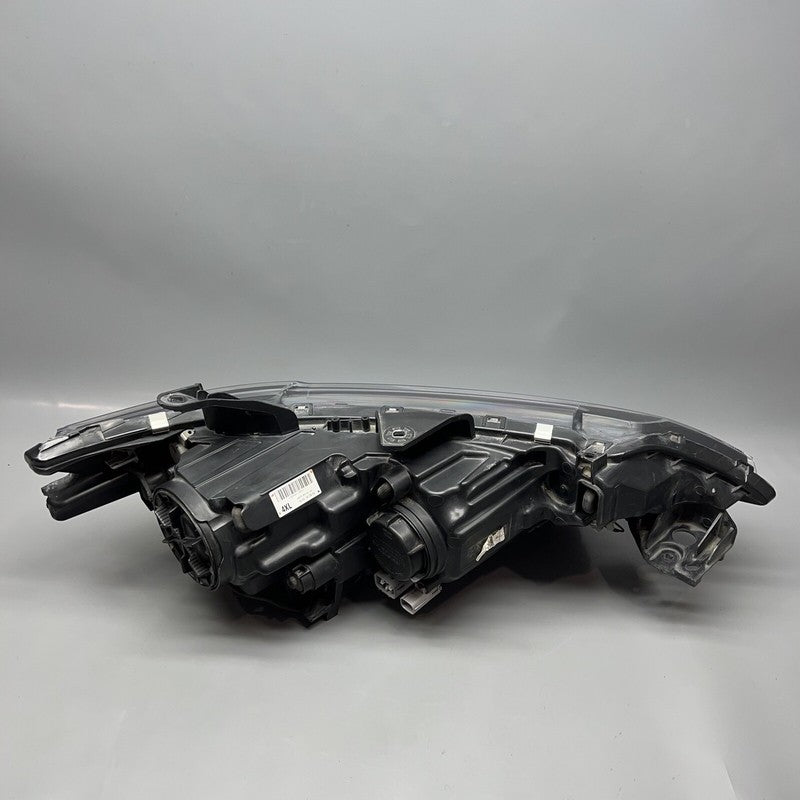 MITSUBISHI OUTLANDER HEADLIGHT LEFT DRIVER 2016 2017 2018 2019 2020 HALOGEN OEM 
