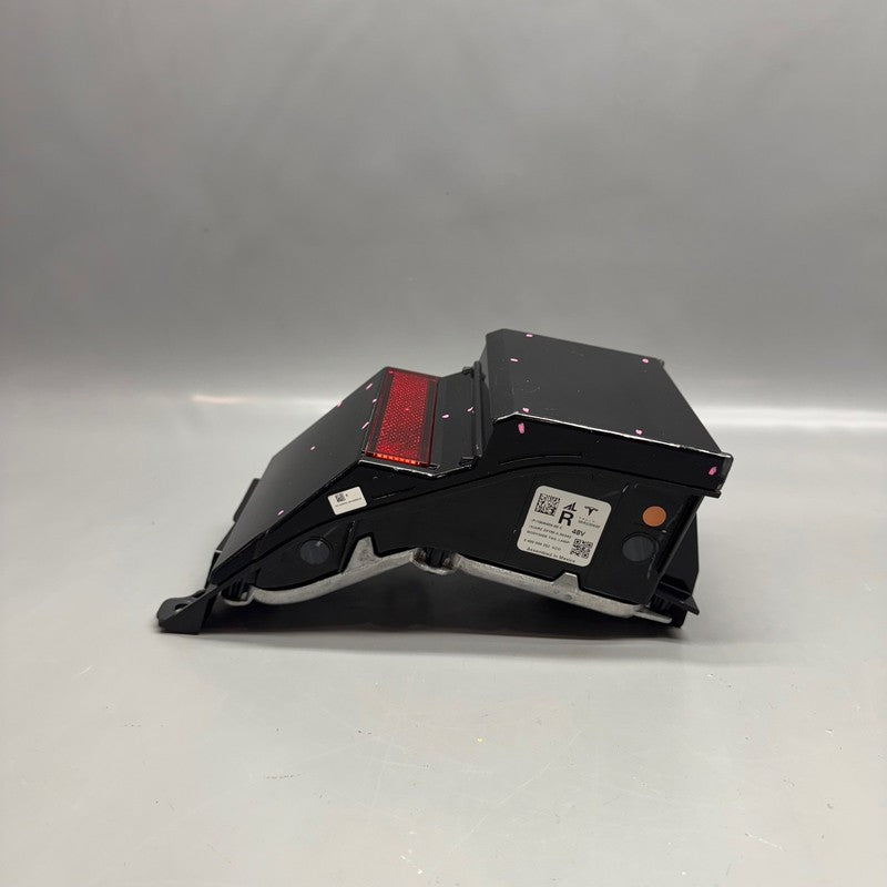 TESLA CYBERTRUCK TAIL LIGHT RIGHT PASSENGER 2024 2025 2026 OEM 1806409