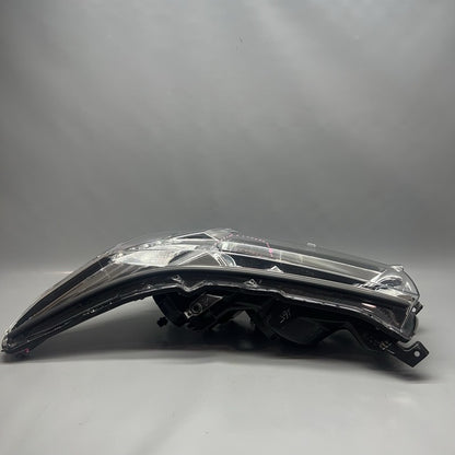TOYOTA HIGHLANDER HEADLIGHT LEFT DRIVER 2017 2018 2019 HALOGEN