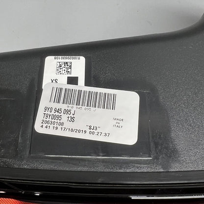 9Y0945095J PORSCHE CAYENNE TAIL LIGHT LEFT DRIVER 2019 20 21 22 2023 LED OEM 9Y0945095J