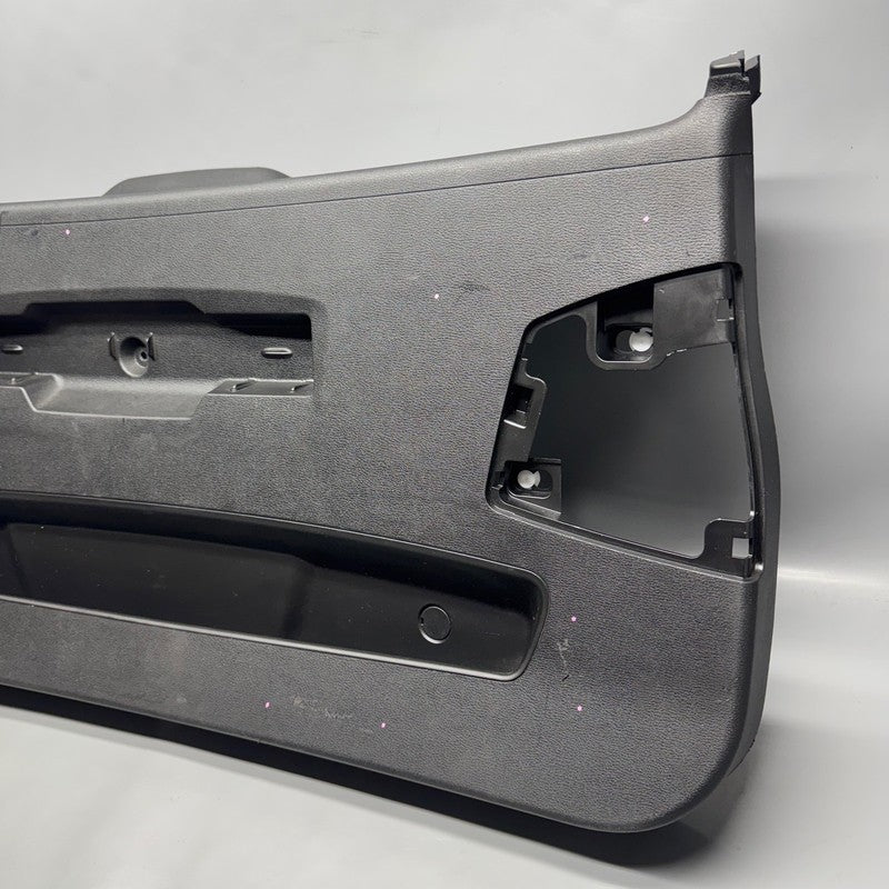 BMW X1 TAILGATE LID TRIM PANEL RIGHT 2018 2019 2020 2021 2022 OEM 7350