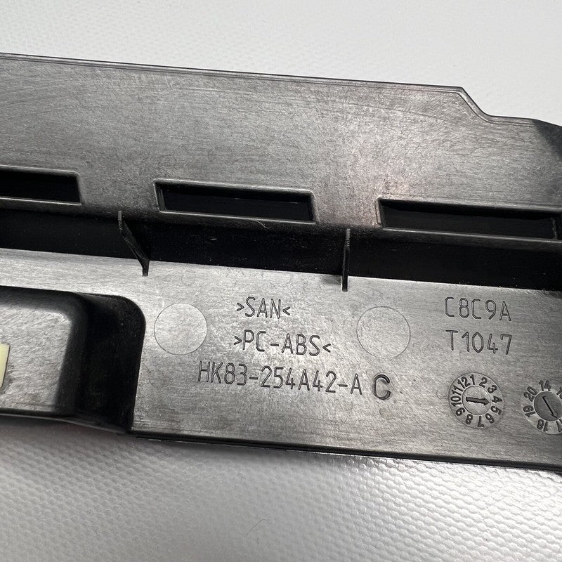 HK83-254A42-AC JAGUAR F-PACE DOOR WINDOW APPLIQUE MOLDING RIGHT REAR 2019 2020 HK83-254A42-AC