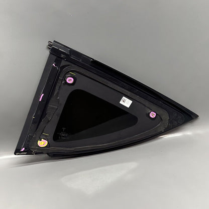 1495741-00-E TESLA MODEL Y QUARTER GLASS RIGHT REAR 2020 2021 2022 2023 OEM 1495741-00-E
