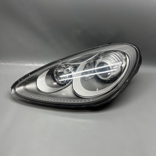 7P5941031BT PORSCHE CAYENNE HEADLIGHT LEFT DRIVER 2011 2012 2013 2014 XENON OEM 7P5941031BT
