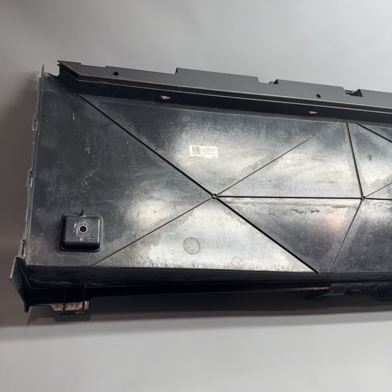 1817885-00-F TESLA CYBERTRUCK TRUNK BED WALL RIGHT LOWER REAR 2024 2025 OEM 1817885-00-F