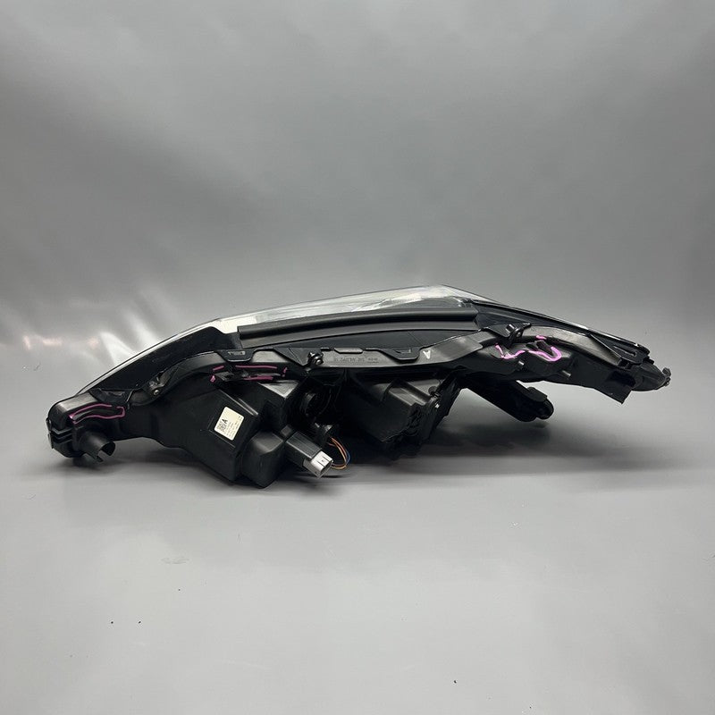 TOYOTA CAMRY HEADLIGHT RIGHT PASSENGER 2018 2019 2020 2021 2022 2023 LED OEM 