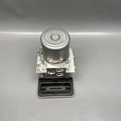 6889210-01 BMW 530 ABS PUMP MODULE 2017 2018 2019 G30 6889210-01