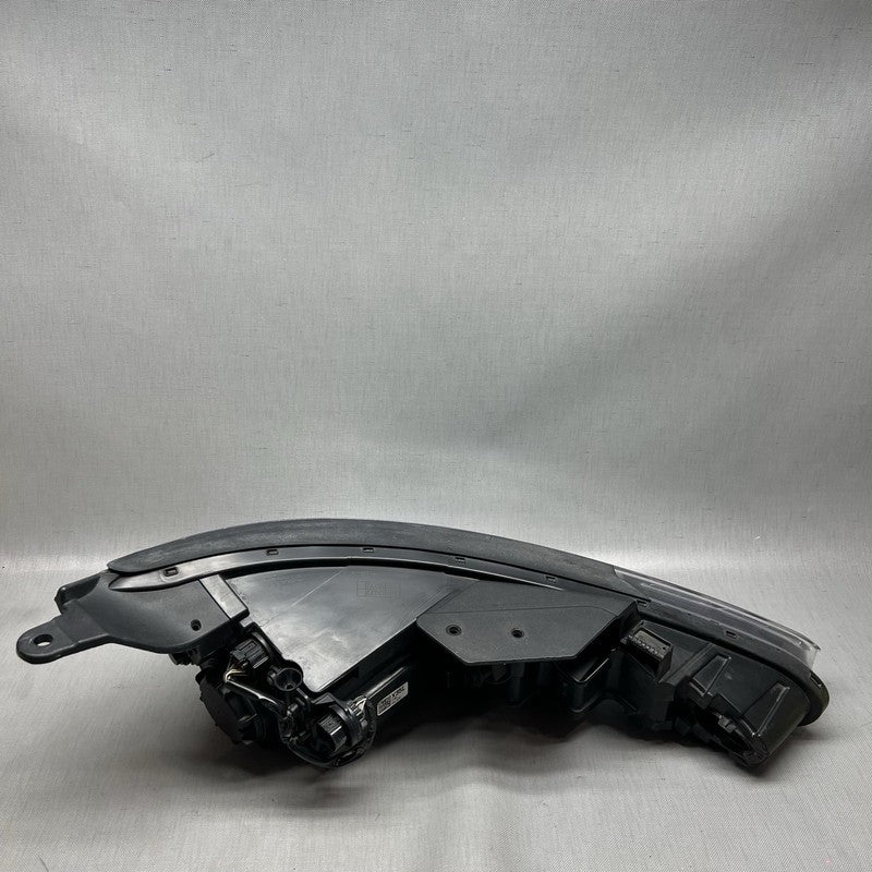 HYUNDAI ELANTRA HEADLIGHT LEFT DRIVER 2019 2020 HALOGEN OEM