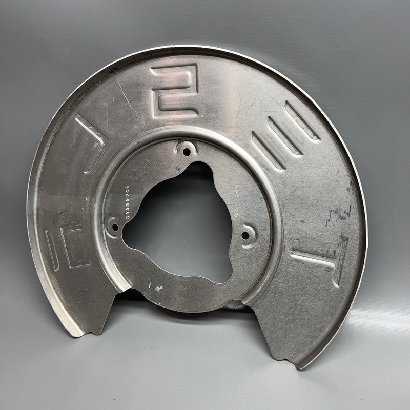1044666C TESLA MODEL 3 Y BRAKE ROTOR SHIELD RIGHT REAR 2017 2018 2019 2020 2021 2022 2023