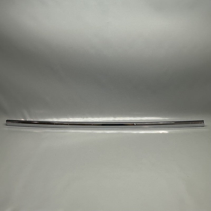 1032166-88-D TESLA MODEL X DOOR WINDOW MOLDING RIGHT FRONT 2016 17 18 19 2020 1032166-88-D