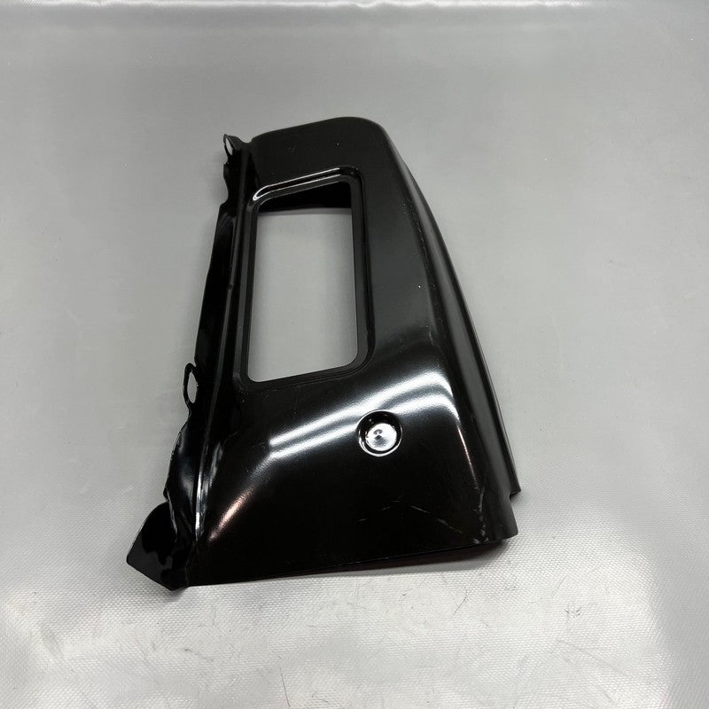 TESLA MODEL 3 WHEELHOUSE EXTENSION RIGHT REAR  2024 2025 OEM 1950527-S