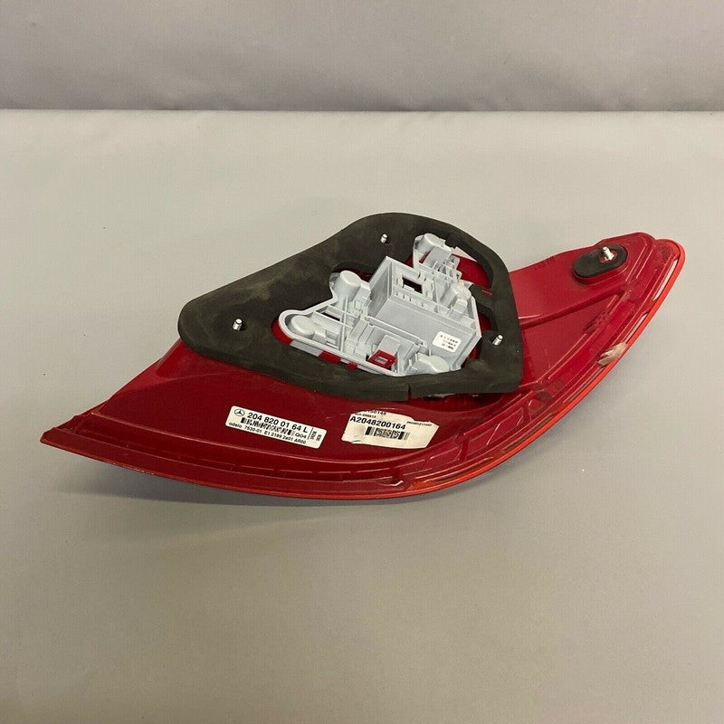 2048200164 MERCEDES BENZ C300 C350 TAIL LIGHT LEFT DRIVER SIDE 2008 2009 2010 SEDAN OEM