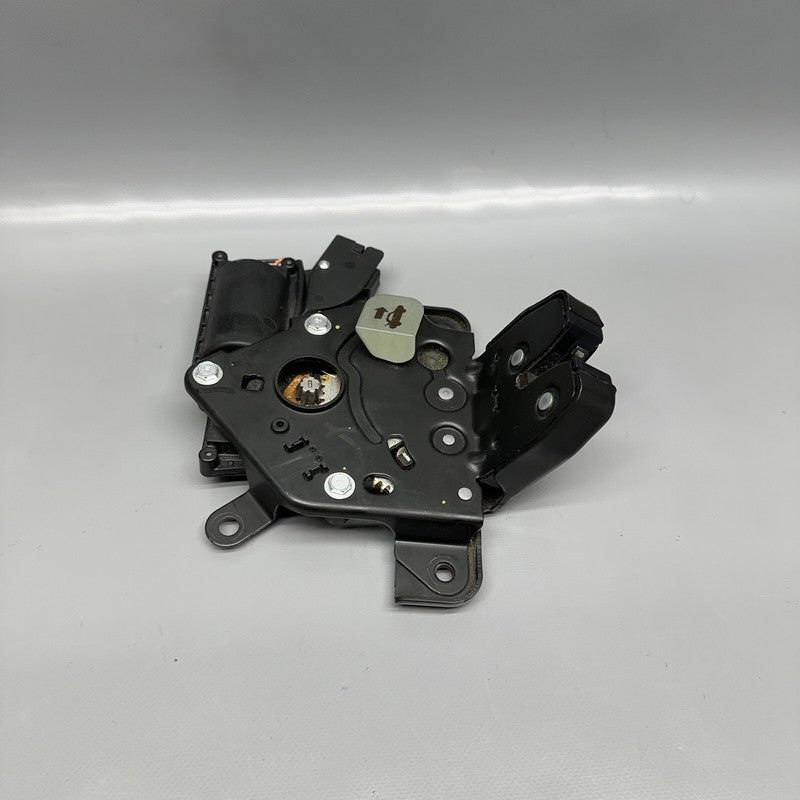 1500604-00-B TESLA MODEL 3,Y LIFT GATE LOCK LATCH 2018 19 20 21 22 2023 OEM 1500604-00-B