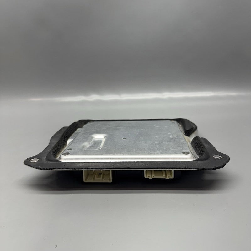 1048860-00-B TESLA MODEL X RIGHT FRONT DOOR CONTROL MODULE 2016 2017 2018 2019 2020 OEM